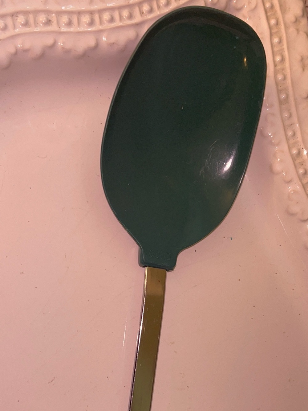 Vintage EKCO nylon solid mixing and serving spoon - Picture 3 of 9
